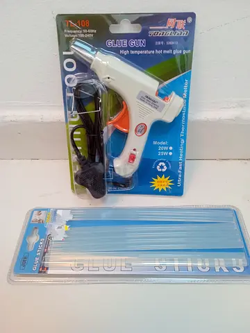 Glue Gun with Glue Sticks