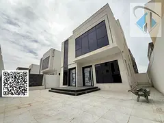 Villa 3 floors at a bargain price, all fees included. prime location. Freehold with bank financing