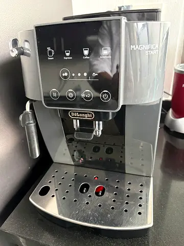 DeLonghi Magnifica Start Espresso Machine — Used, Working