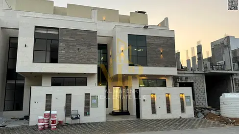 A villa on the main street, ready to move in, with all registration and ownership fees included, in one of Ajman's most prestigious areas. Freehold ow