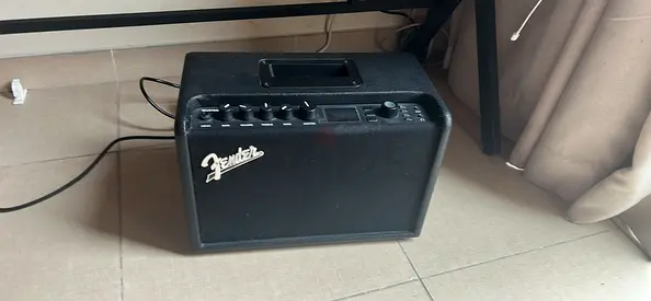 Fender mustang GT 40 modelling amp