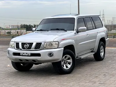 Nissan VTC Safari 2014 GCC sunroof difflock super clean car