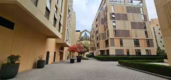 Modern Studio with Amenities | Al Mamsha | Prime Area