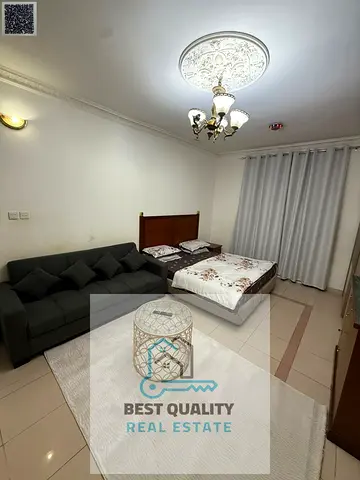 استوديو مفروش للإيجار الشهري | موقع مميز على كورنيش عجمان – الصف الثاني