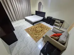 Huge MASTER, ready to MOVE in.