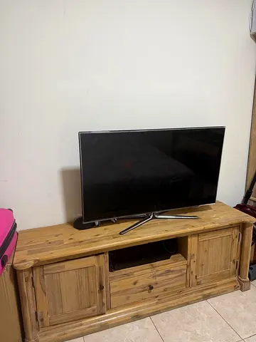 Tv table