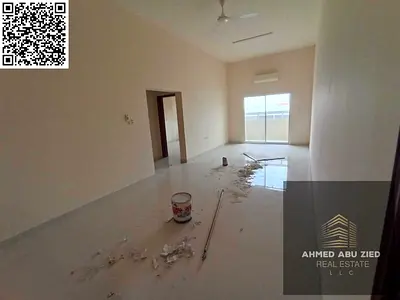 ارقي واجمل شقة غرفتين وصالة 2 حمام، بلكونة، موقع مميز قريب من الخدمات، صيانه كامله طول فترة الايجار علي المالك قريب جدا من جميع المخارج لدبي والشارقة