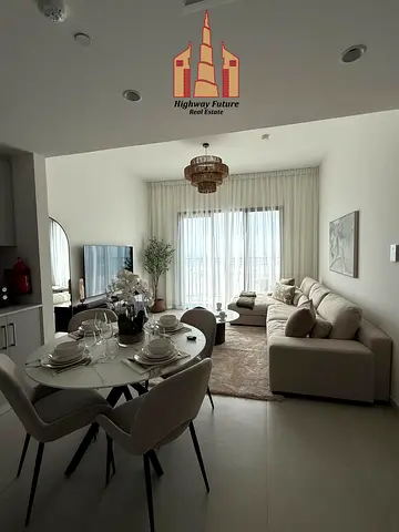 Luxurious 1-BR | All Amenities | Splendid Community |