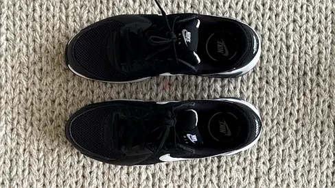 Nike Air Max Black - uk 8 us 9