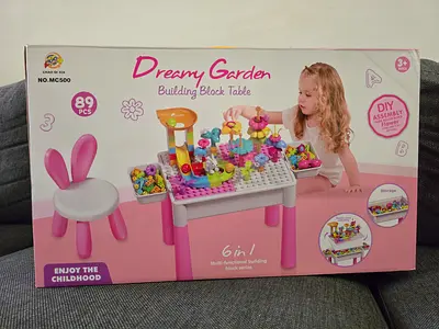Dreamy Garden Building Block Table
