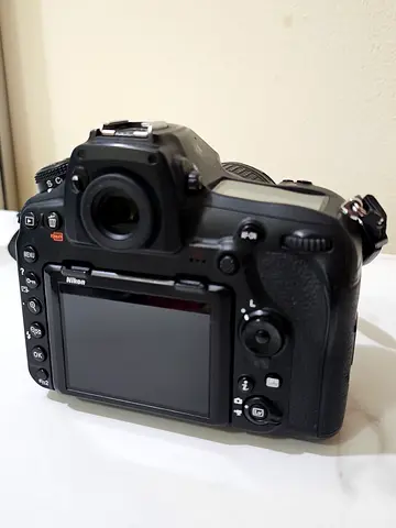 Nikon D850 Camara for sell