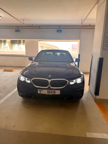 BMW 330i 2019 | Low Mileage | Excellent Condition | GCC Specs