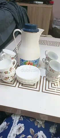 Tea termos with cups