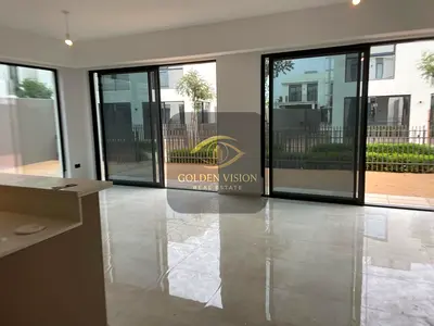 Distress Deal | 2 Bedroom Townhouse for sale Falcon Island Al Hamra Village