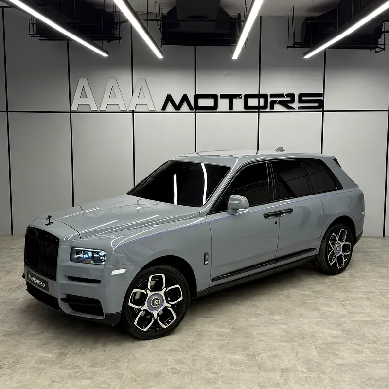 Rolls-Royce Cullinan 2024 — photo 1 of 10