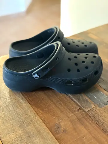 Black Crocs Classic Clogs, size 37-38