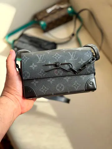 Louis vuitton Side bag