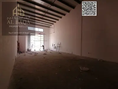 مستودع للإيجار || كهرباء || المساحة 3600 قدم مربع || موقع مميز || طابق ميزانين متاح || المنطقة الصناعية عجمان || بالقرب من دوار لاكي