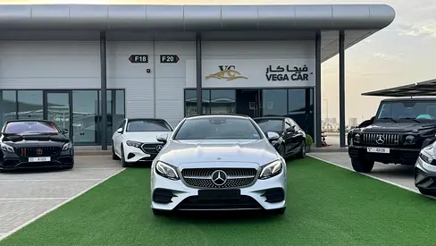 Mercedes E 450 coupe super clean