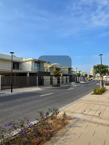 EXCLUSIVE | Pool View Unit | Spacious 2 Bedrooms + Maid's Room| Prime Island Living