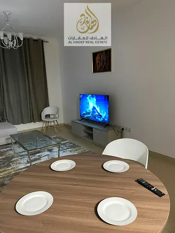 🏡 Monthly Rent in Al Yasmeen Towers – Opposite City Centre Ajman ✨ Fully furnished 1-bedroom apartment (very clean furniture, first tenant) with bal