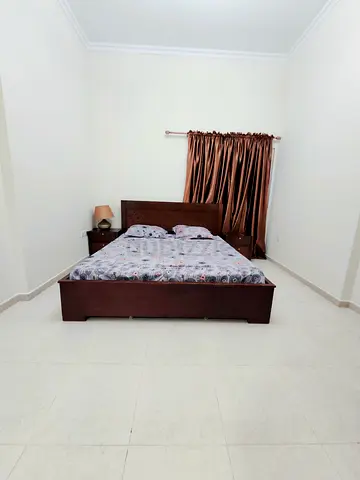 Big Spacious Private Room with Attached Toilet for couples