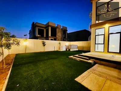 ✨ فيلا جديدة كلياً بخمس غرف نوم | تصميم واسع | تشطيبات فاخرة | ١٢ دفعة | القوز، الشارقة ✨