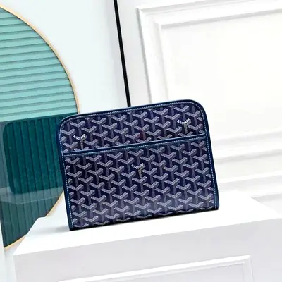 Goyard men pouch