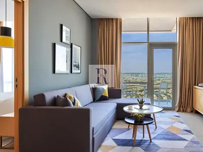 High Floor - City View - Spacious