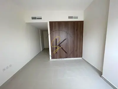 🌟 Brand New Unfurnished 2BHK | 3 Washrooms | Balcony | 1250 Sqft | Modern Family Living in Muwailah – Sharjah 🏡🌅✨