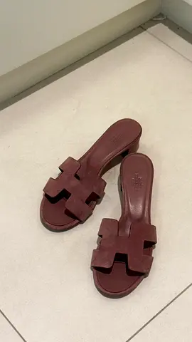 Sandal