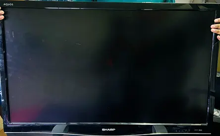 40 inch sharp LCD TV - FULL HD - Good condition