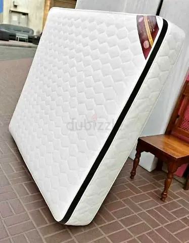 Lightly used clean mattress - good condition