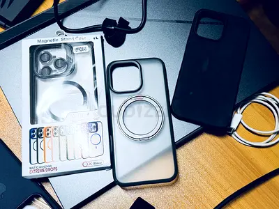 16 Pro Max - Torras Premium Case / 2 normal case