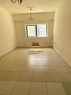 Affordable 1 Bedroom Apartment with Practical Layout in a Quiet Residential Building Close to All Es
