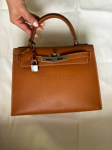 Authentic Hermes Kelly 28 Gold Sellier PHW