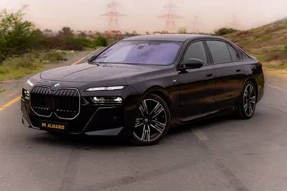 BMW 740i M Sport Individual – 2026 | GCC | Only 2,141 KM | AED 449,000
