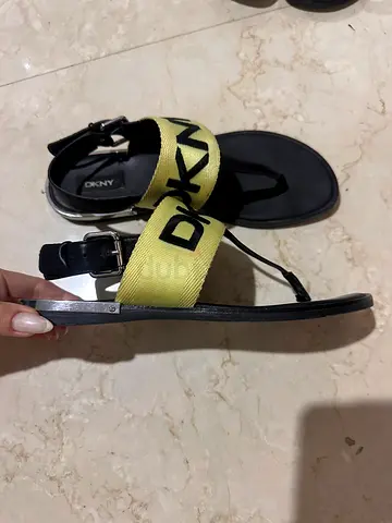 Stylish DKNY Sandals in Black and Yellow