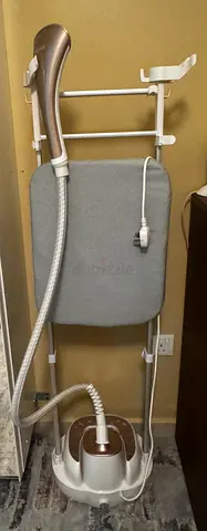 Steam Iron with Adjustable Steamer  Garment Hanging System for a very good price. Black  Decker