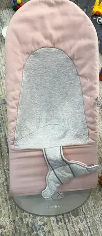 Pink baby bouncer/rocker - gently used, soft fabric cover