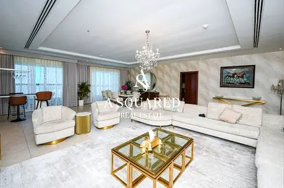 الطابق العلوي 4 غرف نوم | شقة مفروشة | إطلالات بانورامية على البحر والمارينا