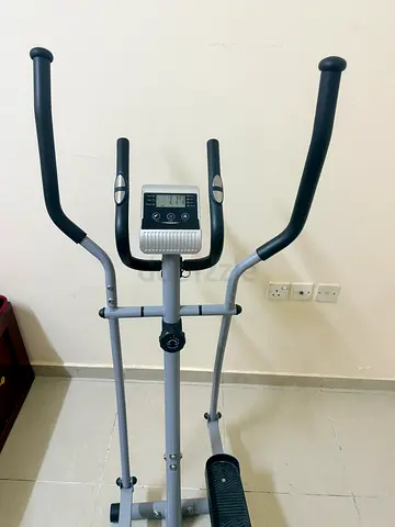 Elliptical Cross Trainer (Fitman) – Home Gym Cardio Machine – Excellent Condition