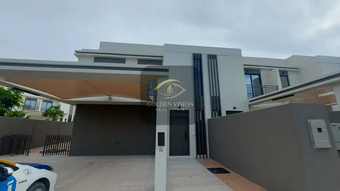 Brand New 3BR Townhouse | Unfurnished | Falcon Island | Beach Access