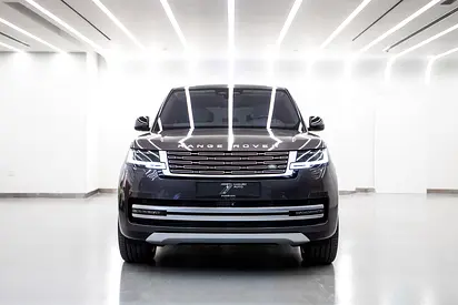 Land Rover Range Rover First Edition 2022 - GCC Specs - Pristine Condition - WARRANTY - AL TAYER -