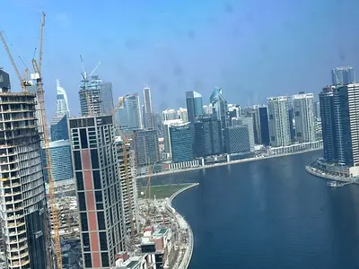Fitted and Partition | Vacant | High Floor | Full Lake View | Pantry