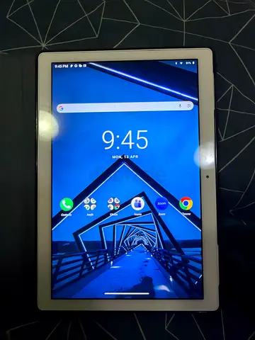 White Android tablet - used, working condition