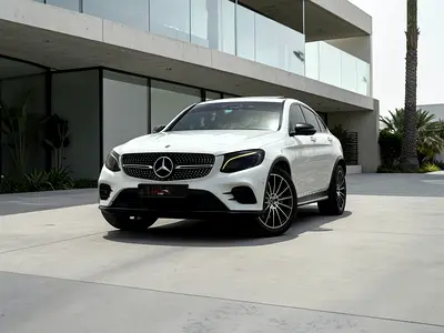 AED 2,420 P.M | 0% DOWN PAYMENT | MERCEDES-BENZ GLC 250 COUPE | 2.5L 4WD | 2018 | FULL SERVICE HISTO