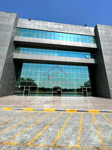 SHOP FOR RENT