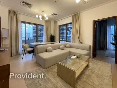 Open Views | Bright Unit | Vacant Now