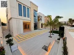 Luxury villa for sale, price includes air conditioning, electricity, and water. Freehold ownership f